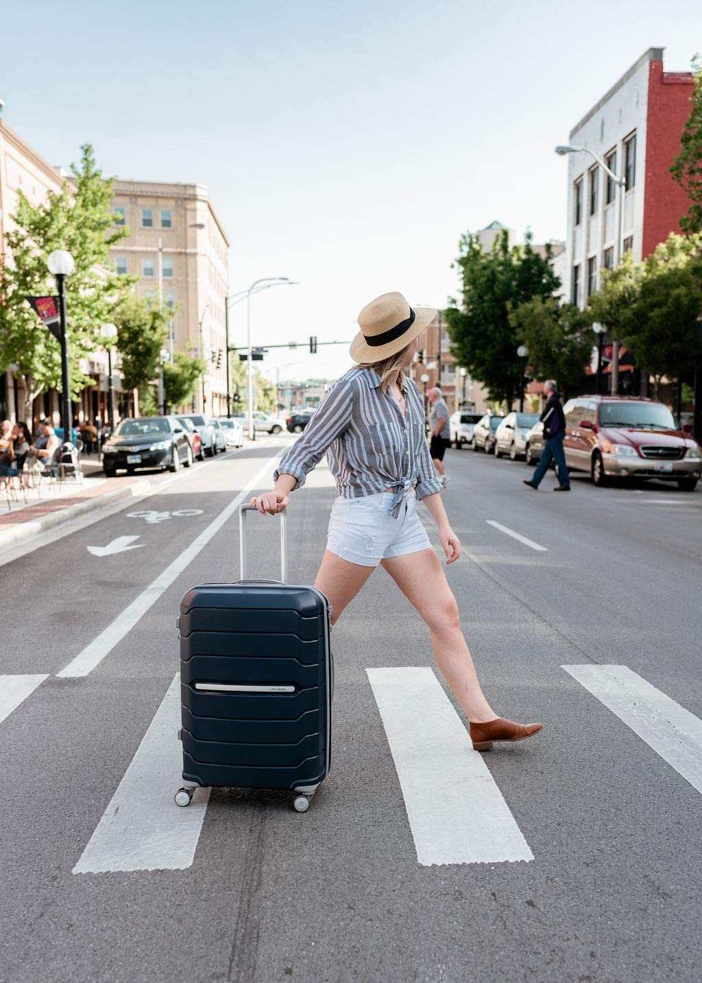 Samsonite Freeform Hardside Carry-On Luggage with Spinner Wheels