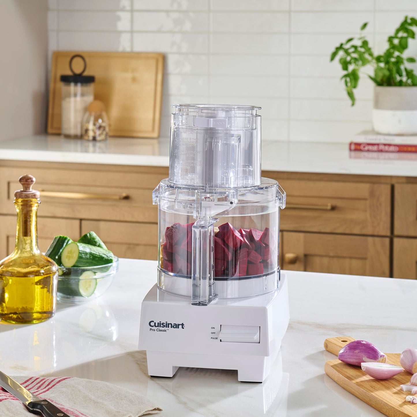 Cuisinart Food Processor, 14-Cup Vegetable Food Chopper for Mincing, Dicing, Shredding, Puree & Kneading Dough, 720-Watt Motor, Stainless Steel, DFP-14BCNY