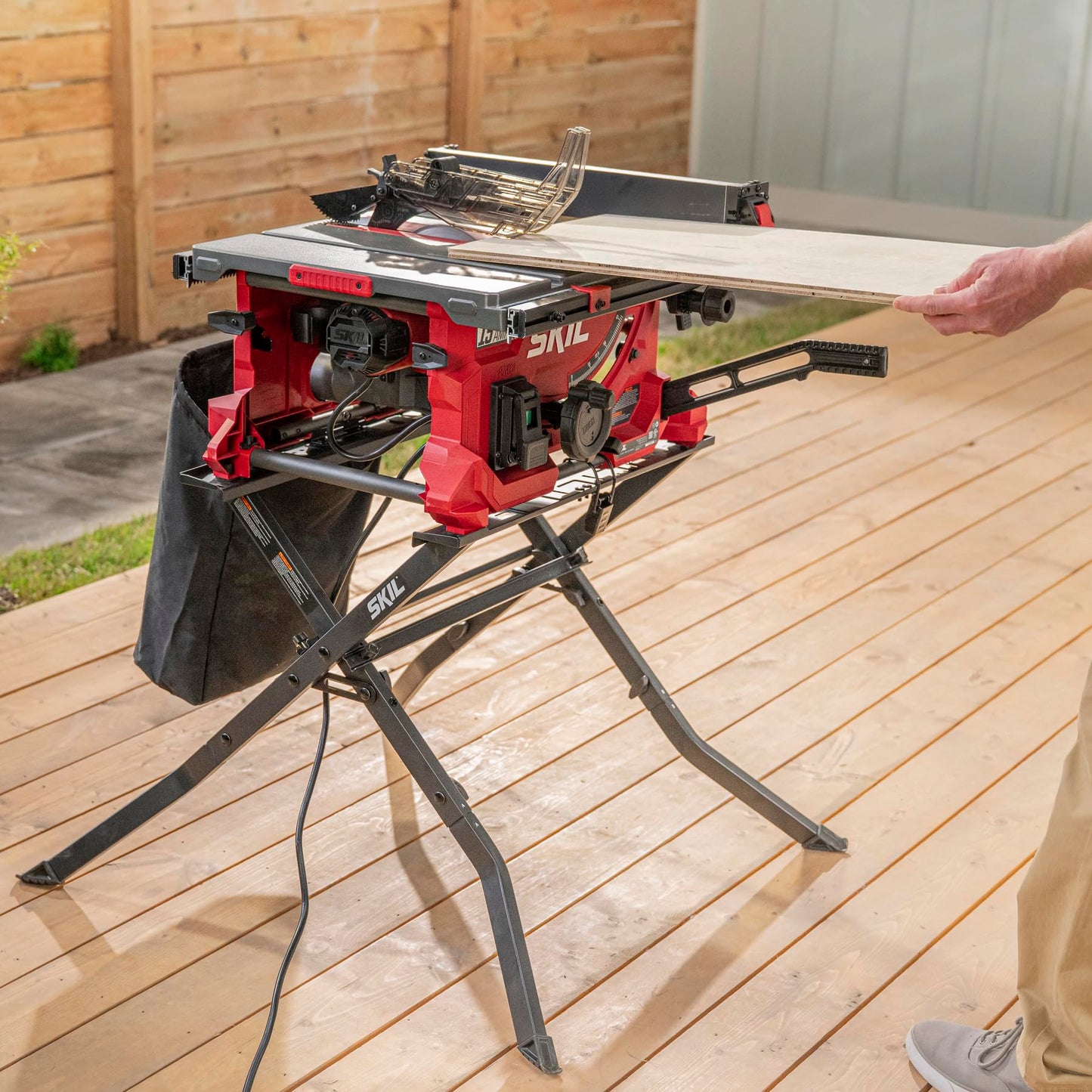 SKIL 15 Amp 10 Inch Portable Jobsite Table Saw with Folding Stand- TS6307-00