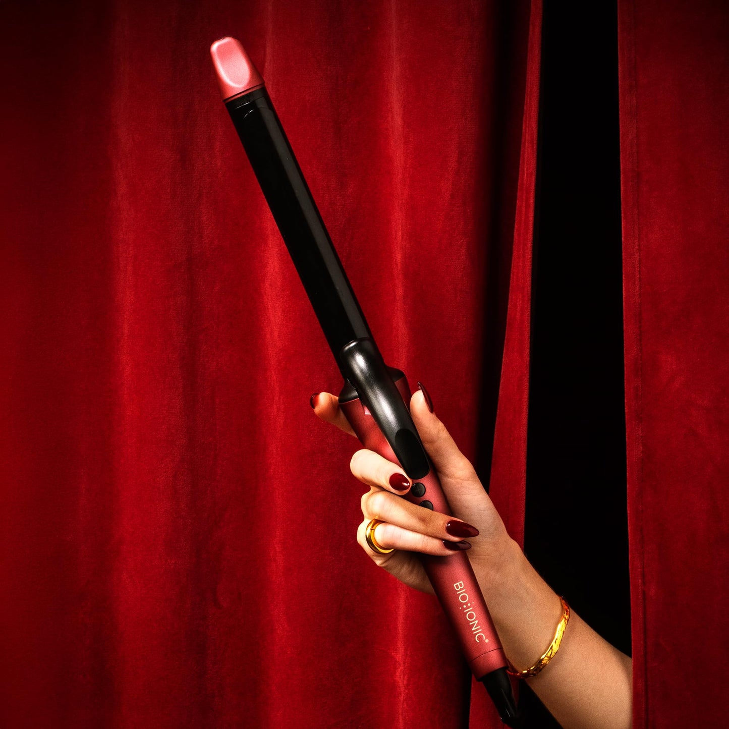 Bio Ionic Long Barrel Styler,Curling Iron with Moisture Heat Technology & NanoIonic MX, Verstatile Curling Wand