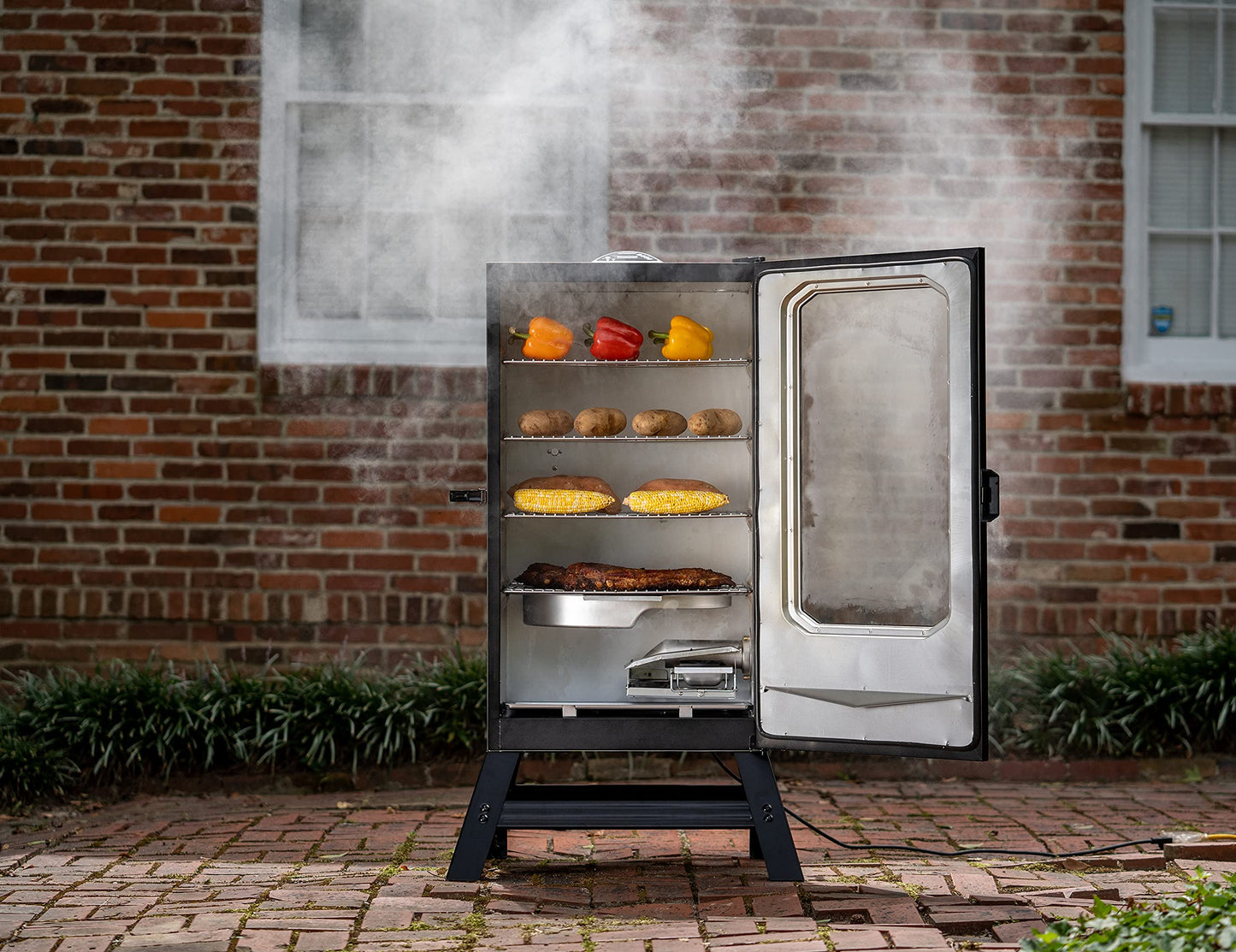 Masterbuilt® 30-inch Digital Electric Vertical BBQ Smoker
